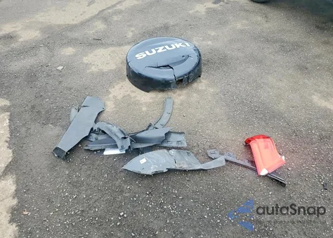 2010 Suzuki Grand Vitara Premium z USA, uszkodzony, nr VIN JS3TD0D2XA4101720